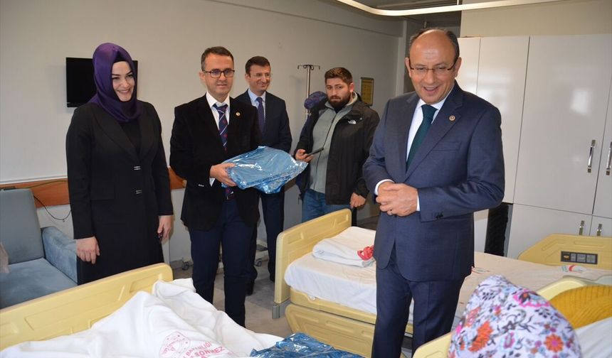 Bursa Kanserle Savaş Derneği'nden hastalara ziyaret