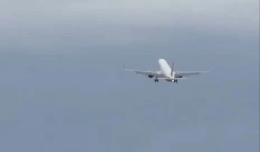 Şiddetli Lodos Sabiha Gökçen’de Hava Trafiğini Aksattı