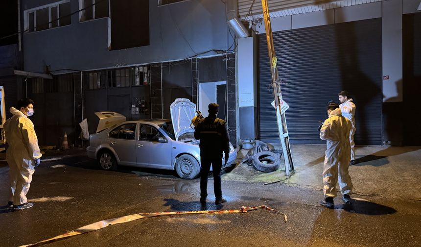 Kağıthane’de Isınmak İçin Girdiği Otomobilde Can Verdi