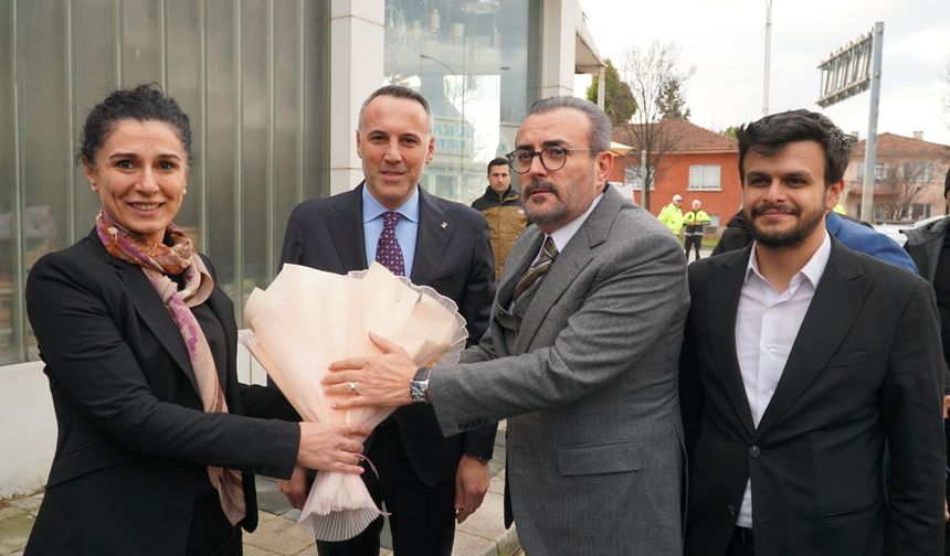 Mahir Ünal’dan AK Parti Sakarya İl Başkanlığı’na ziyaret