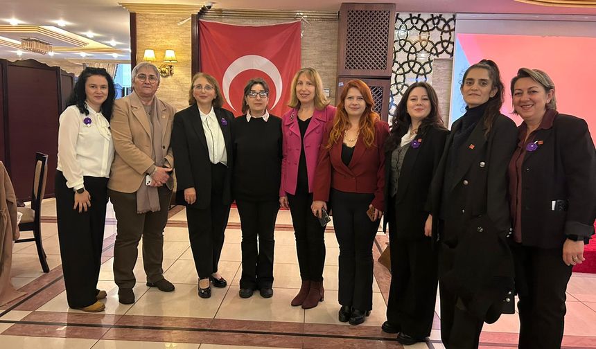 CHP İl Kadın Kollarından Dayanışma Kahvaltısı