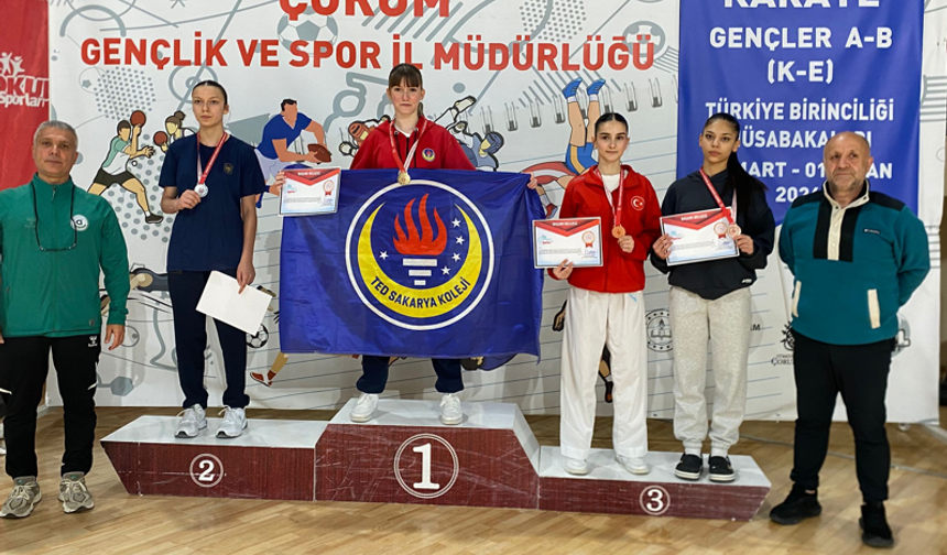 Sakaryalı sporcu Elif Burukoğlu 6. kez Türkiye şampiyonu oldu