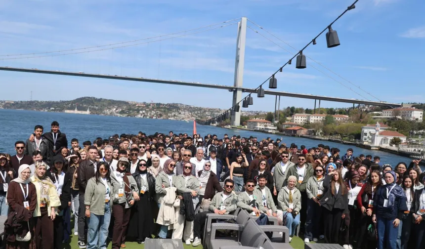 Konyalı öğrencilerin İstanbul heyecanı