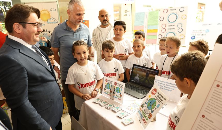 Harezmî Eğitim Modeli İyi Örnekler Sergisi Ziyaretçilerle Buluştu