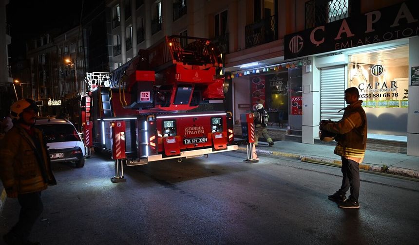 Esenyurt'ta otelde çıkan yangın söndürüldü