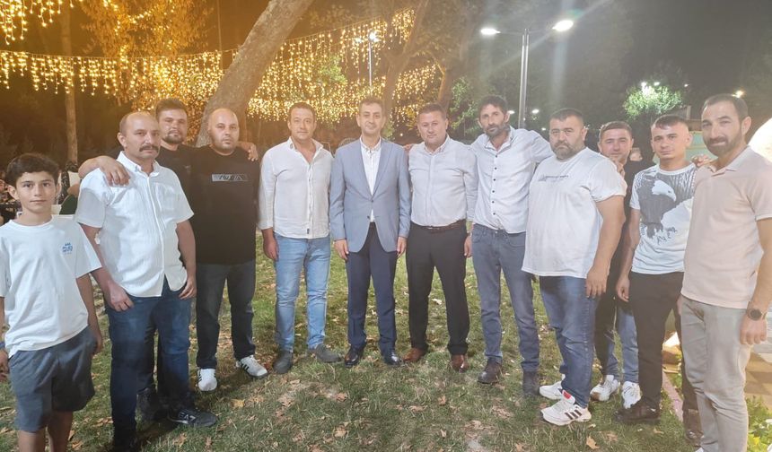Başkan Akın, Genç Çiftlerin Mutluluğuna Ortak Oldu