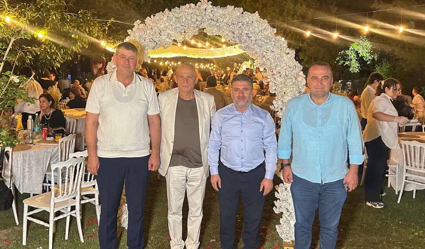 Söğütlü Belediye Başkanı Selçuk Kurt, Toygar ve Tuğçe’nin Mutluluğuna Ortak Oldu