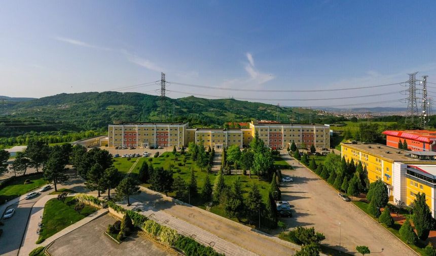 SAÜ Fen Fakültesi 2026 Tercih Döneminde 150 Yeni Öğrencisini Bekliyor