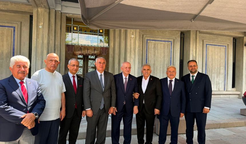 İnci, Kahraman ile görüştü
