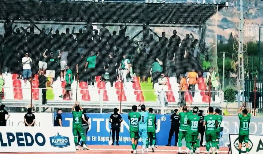 Sakaryaspor, Kahramanmaraş deplasmanındaki golleri paylaştı