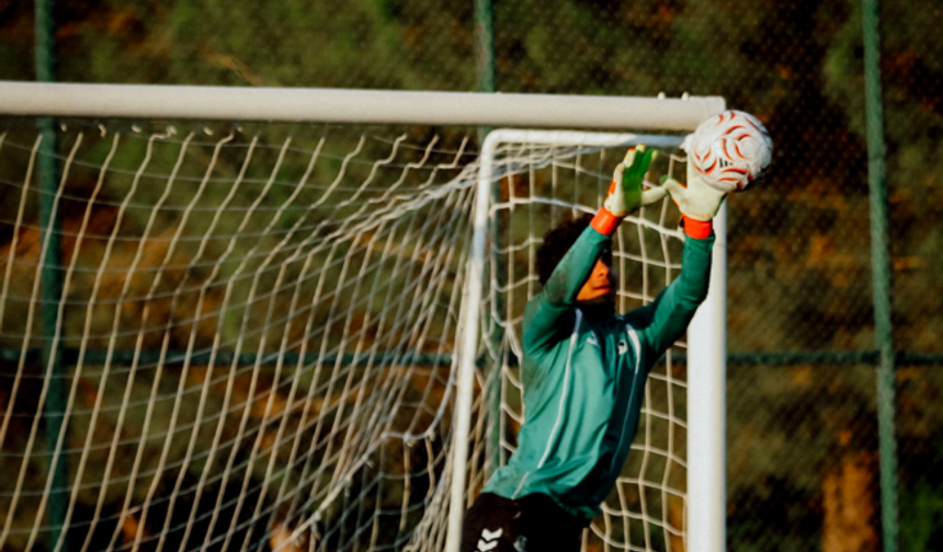 Sakaryaspor'da hedef 6'da 6! Lider İskenderunspor'a bileniyor