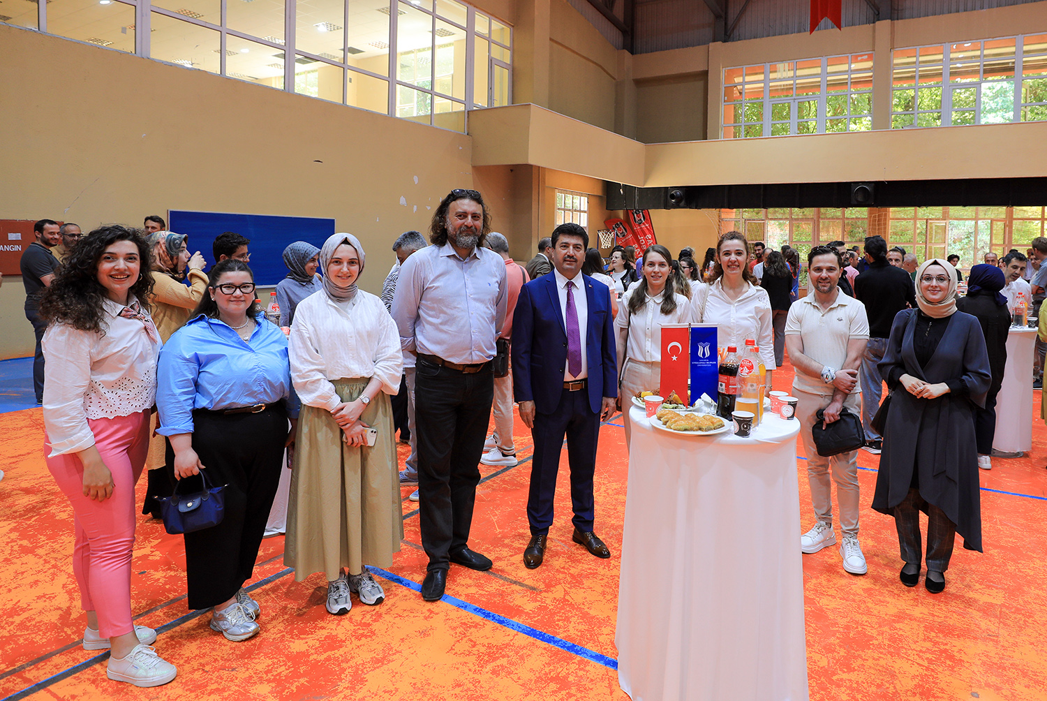 16Subü Ailesi Geleneksel Bayramlaşma Programında Bir Araya Geldi