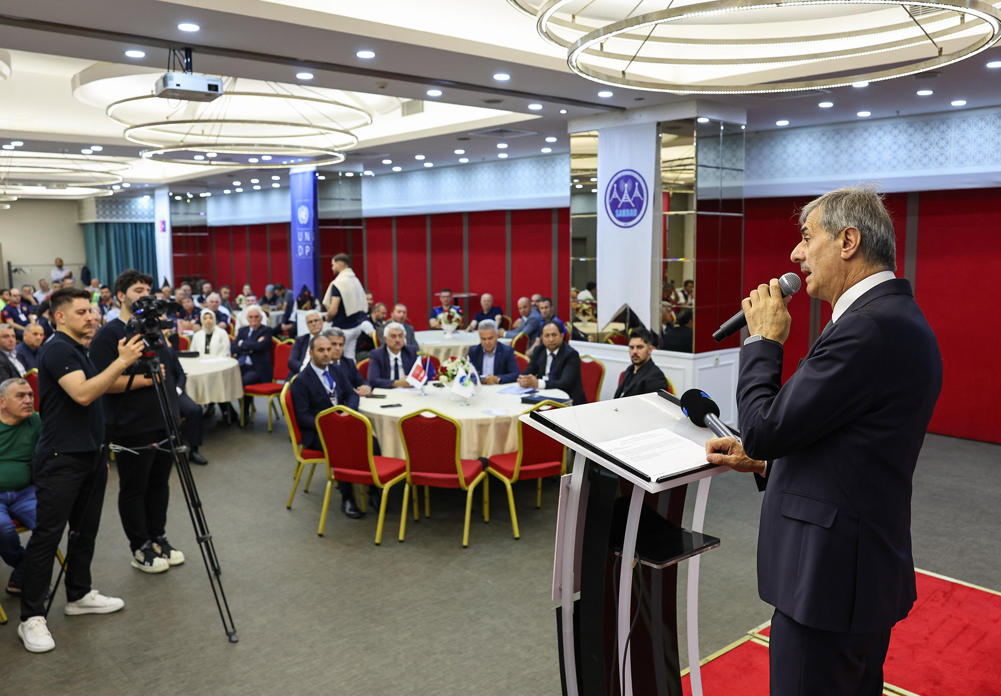 1Büyükşehir’den Hayati Adım: Sakarya’da Depreme Karşı Mahalle Bazlı Telsiz Ağı Kuruluyor1