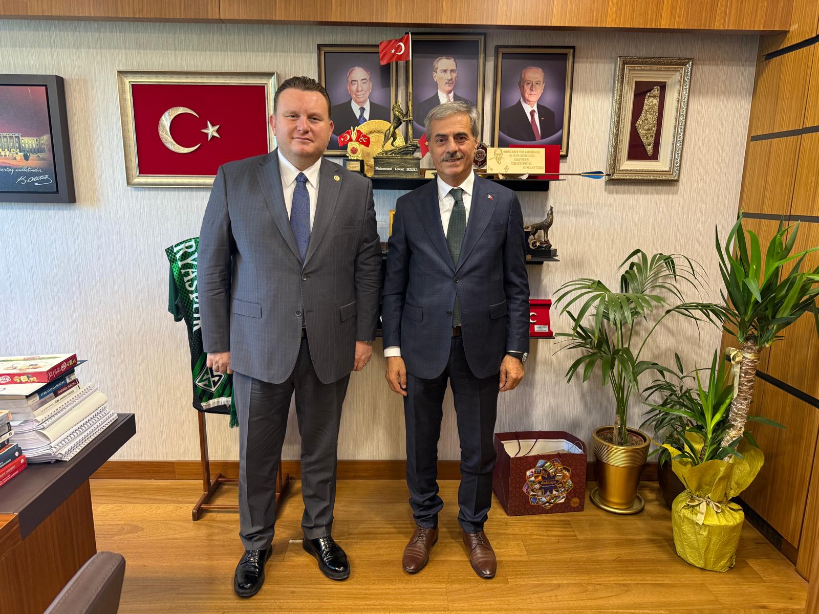 8Başkan Yusuf Alemdar'dan Ankara Çıkarması: “Birlikteliğimizle Sakarya'nın Yarınlarını Şekillendireceğiz”