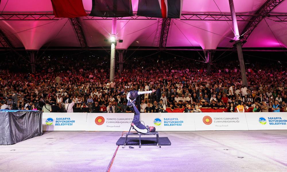 Dünyanın Pedalı Sakarya’da Döndü Şampiyona Festivale Dönüştü 7666