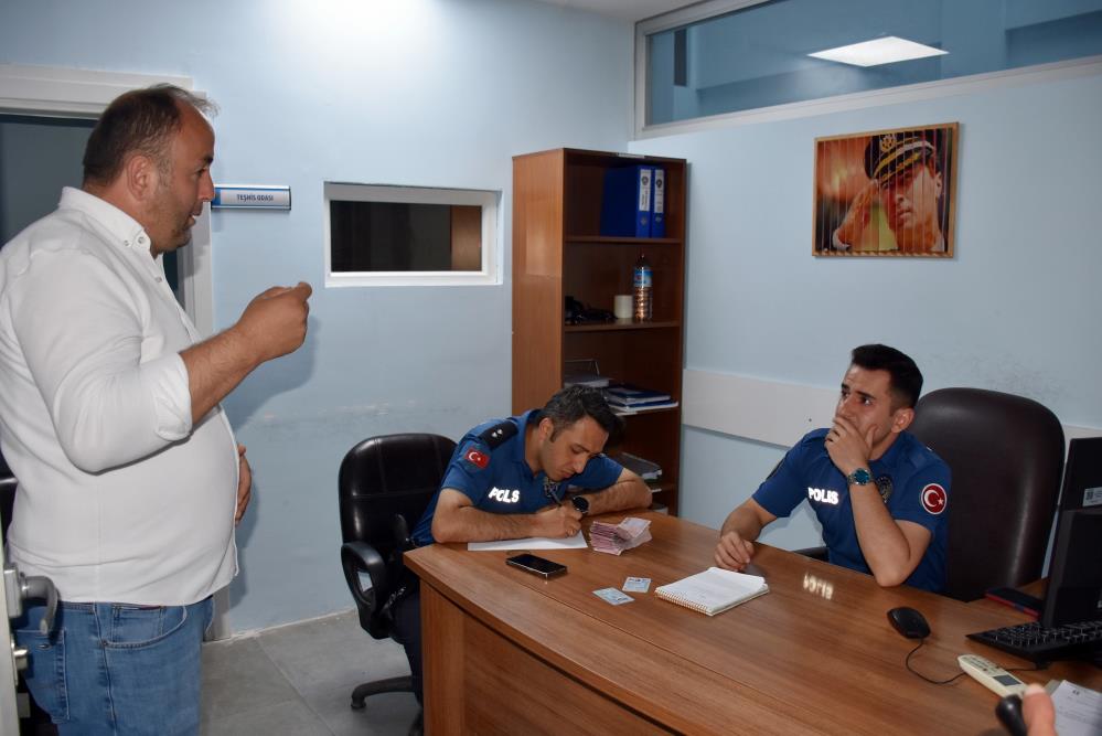 Hendek Para Buldu