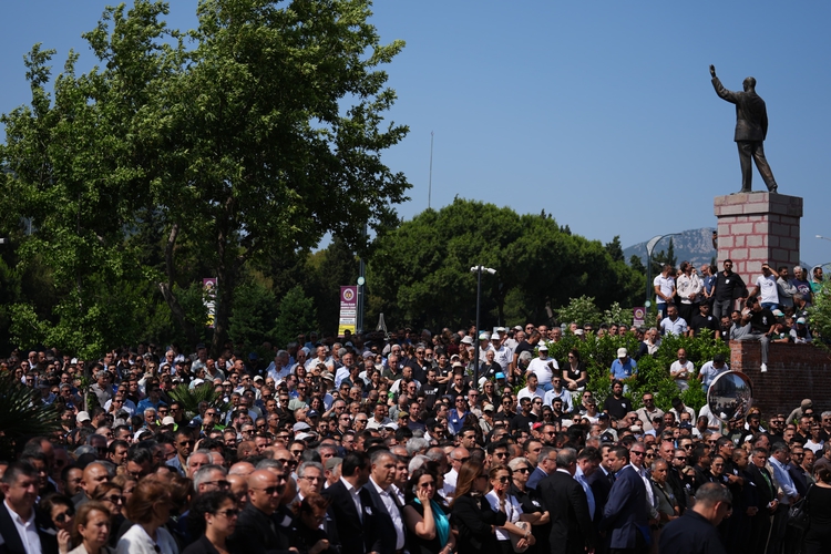 Manisa Büyükşehir Belediye Başkanı Ferdi Zeyrek’e Duygu Dolu Veda5