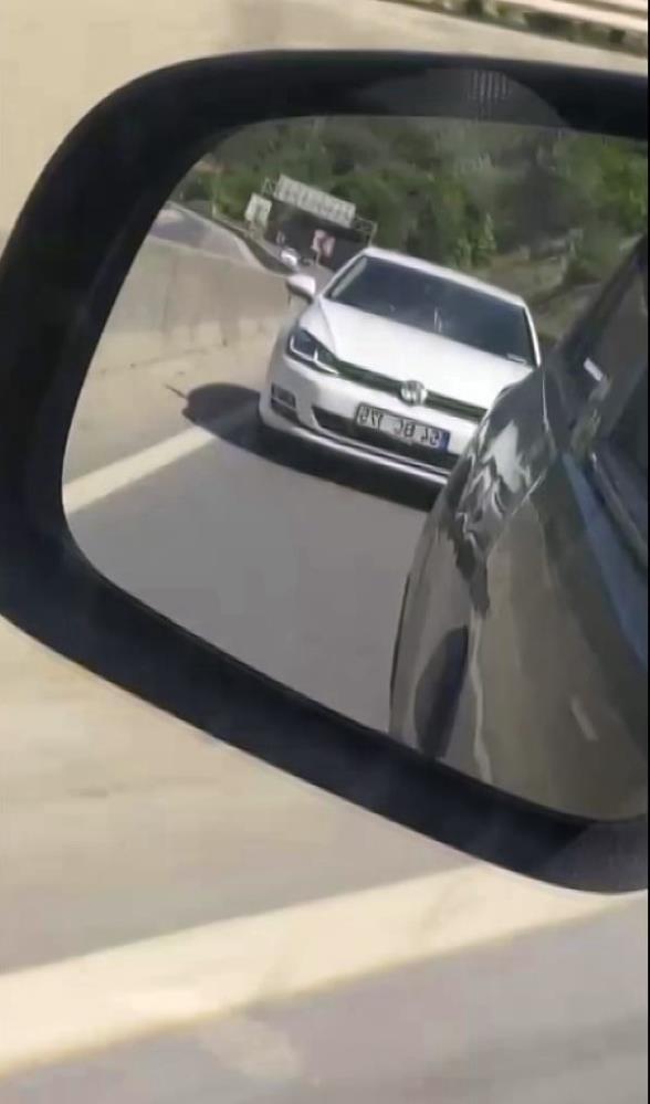 Sirenleri Umursamadı, Orman Yangına Giden Ekibe Yol Vermedi