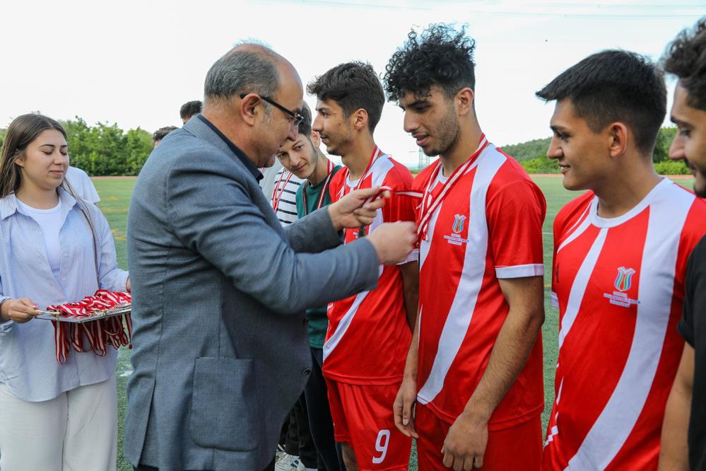 Subü Li̇g Futbol Turnuvası Şampiyonu Sadem Oldu 4