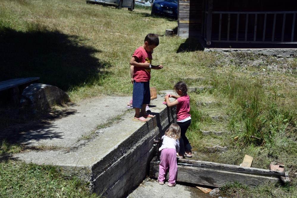 Şehir Kavruluyor, Yayla Nefes Aldırıyor 77