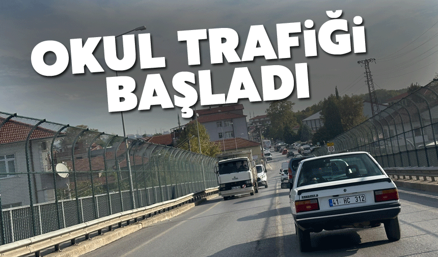 Okullar açıldı trafik yoğunlaştı