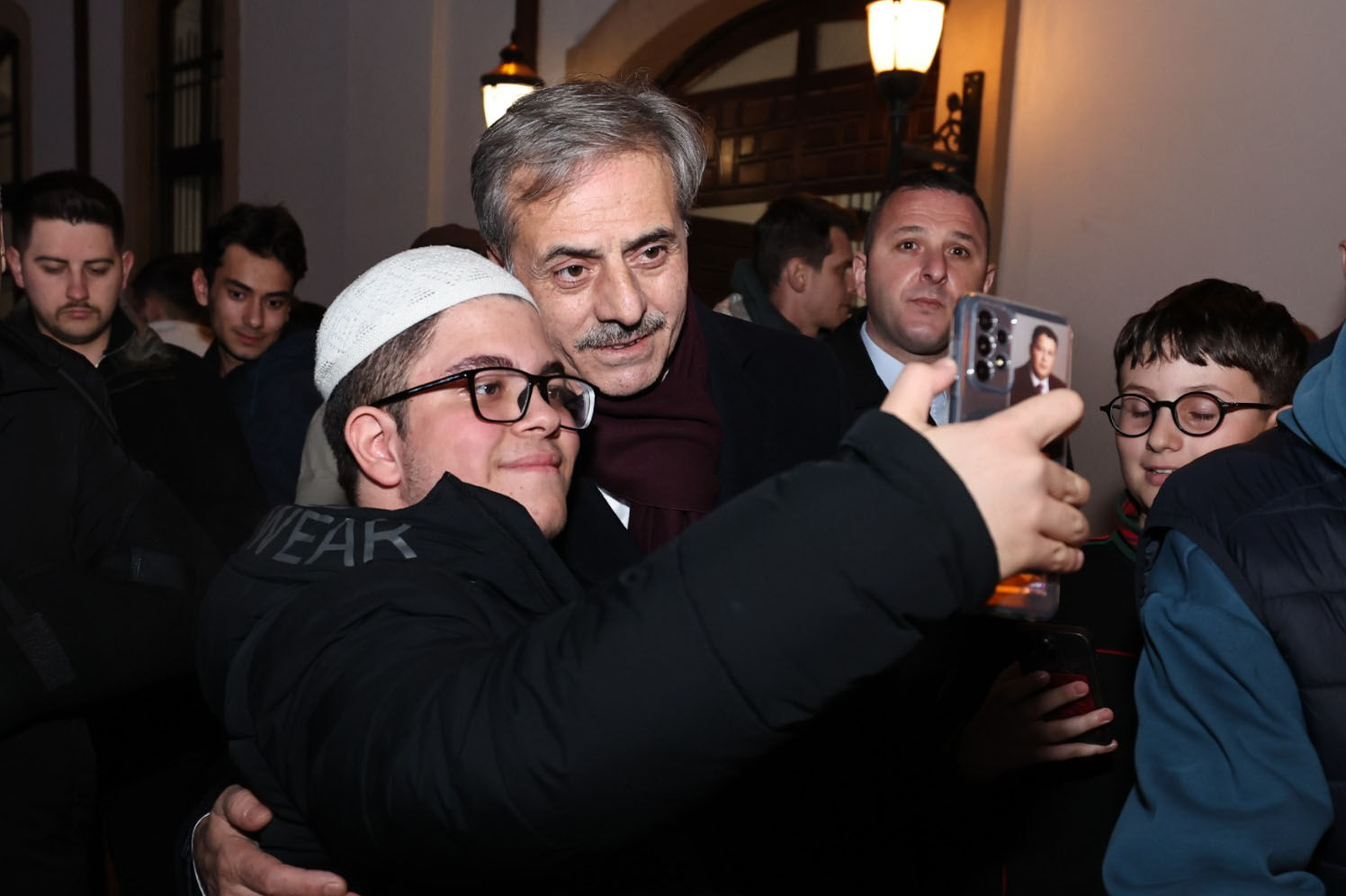 “Bayrama Birlik Ve Sağlık Içinde Kavuşalım” 2