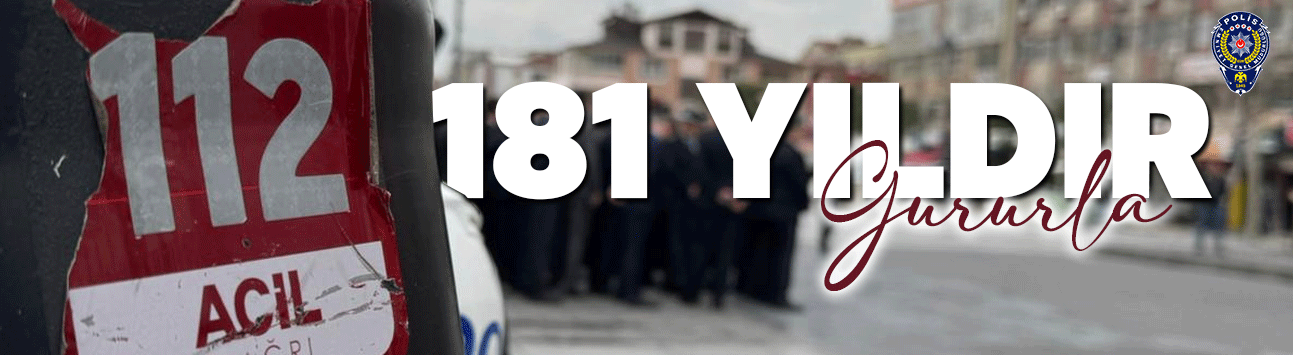 Polis teşkilatı çelenk sundu