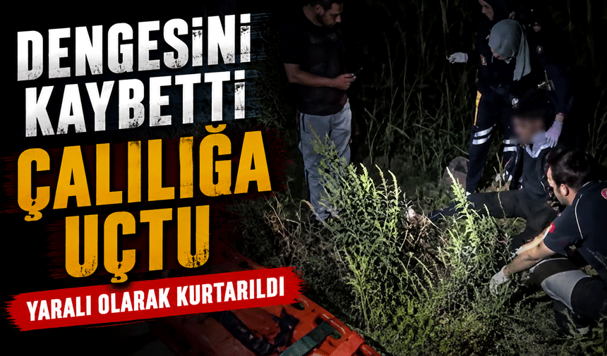 Adapazarı'nda Gece Yarısı Kaza! Motosiklet Yeşillik Alana Uçtu