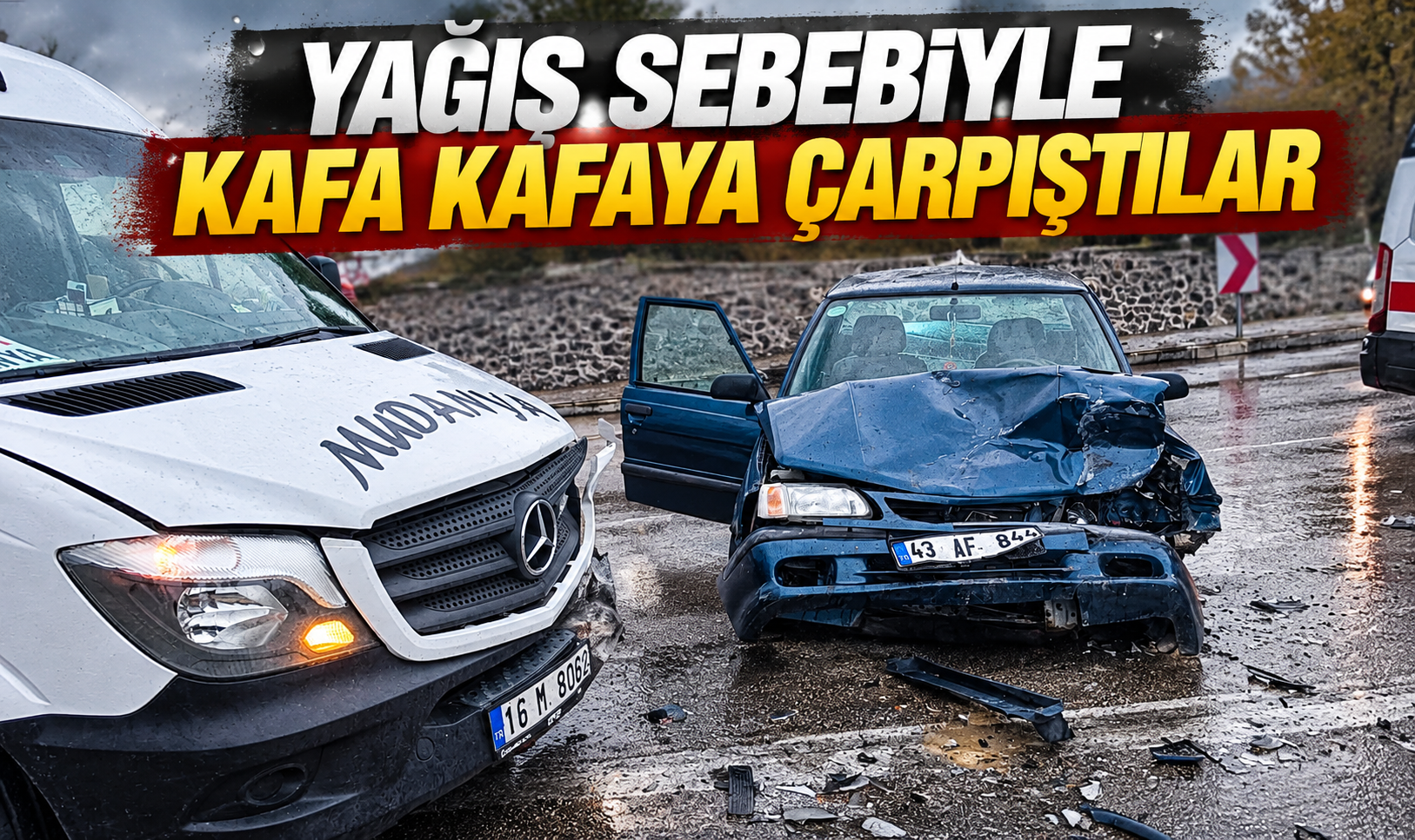 Mudanya’da yağış kazayı beraberinde getirdi: Otomobil minibüsle çarpıştı, 2 yaralı!