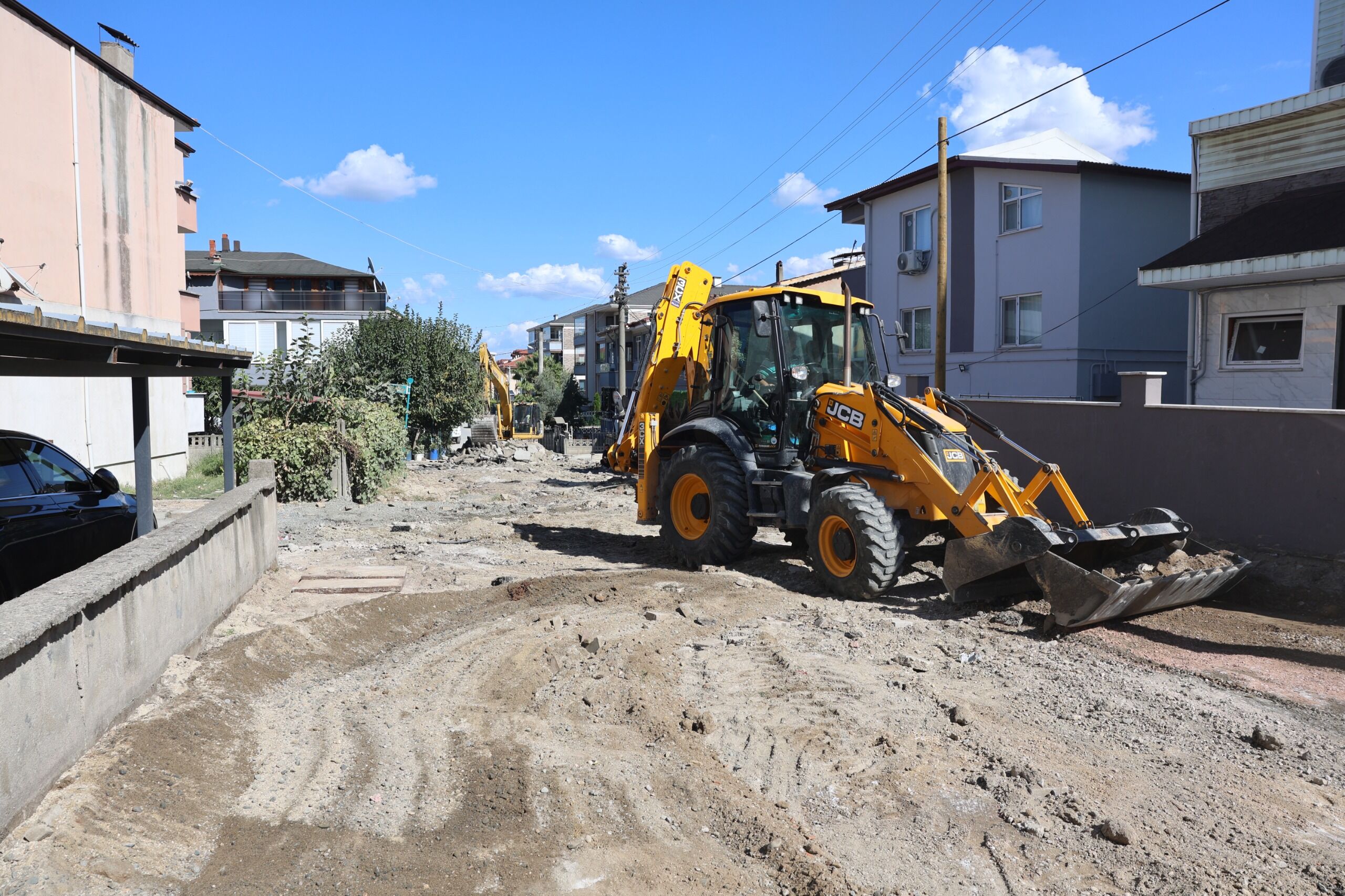 Erenler’de 15 sokak daha asfaltlanıyor: Çalışmalar başladı
