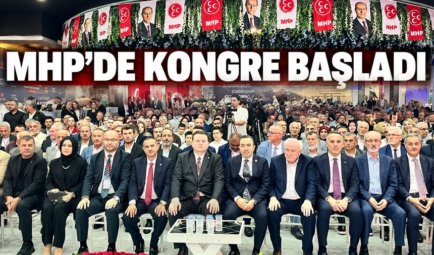MHP Sakarya’da kongre başladı: Salon programı İstiklal Marşı ve sahne gösterileriyle açıldı