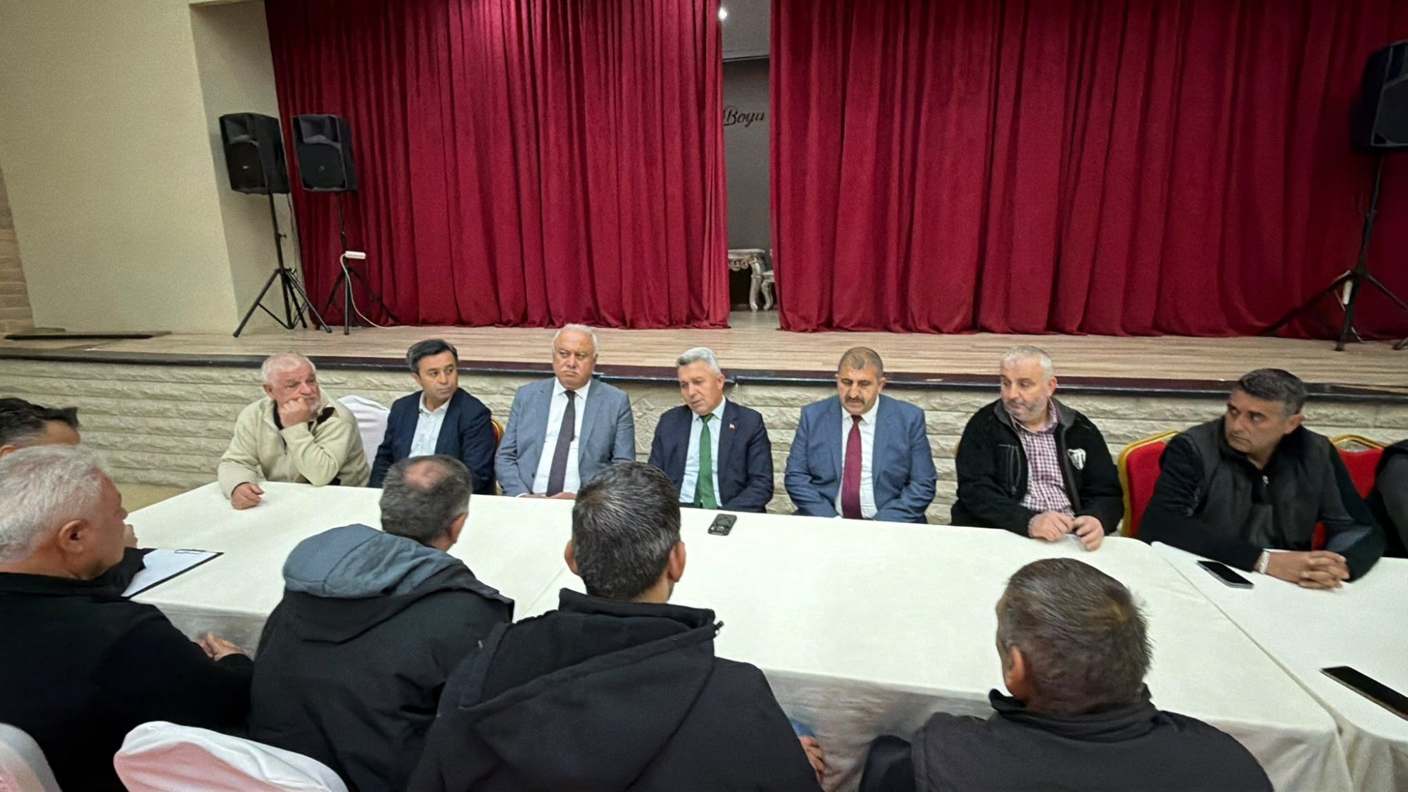 S E S O B Galeri 01 Kandira Kapali Pazar Yeri Esnafinin Sorunlari Gorusuldu